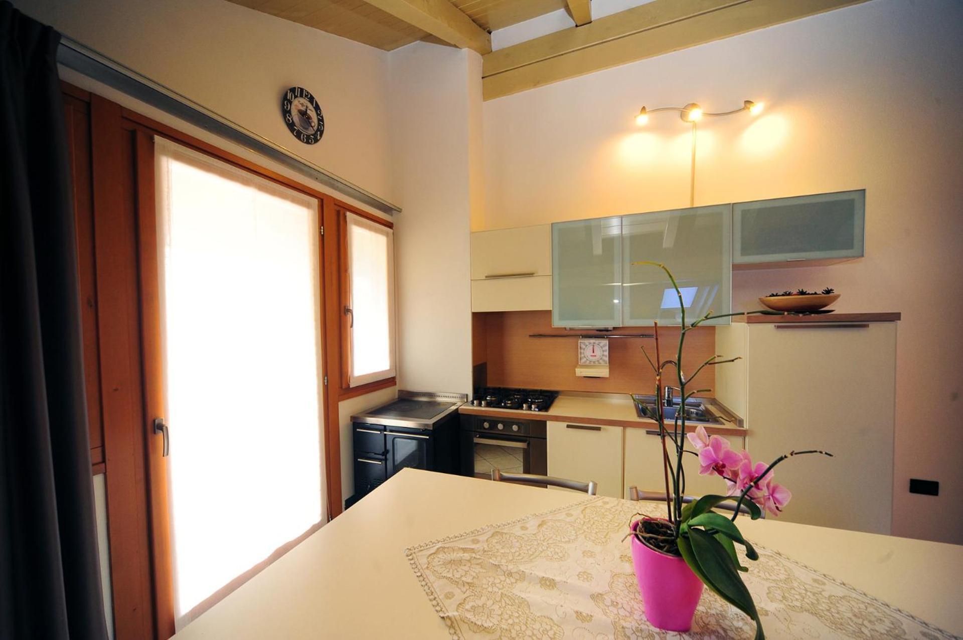Appartamenti E Camere Veronica โกโกโล ภายนอก รูปภาพ