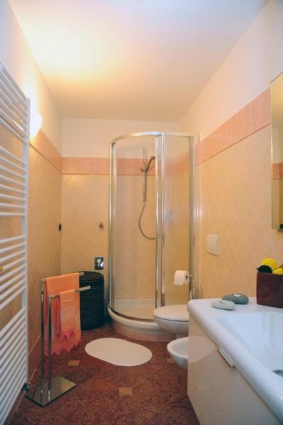 Appartamenti E Camere Veronica โกโกโล ภายนอก รูปภาพ
